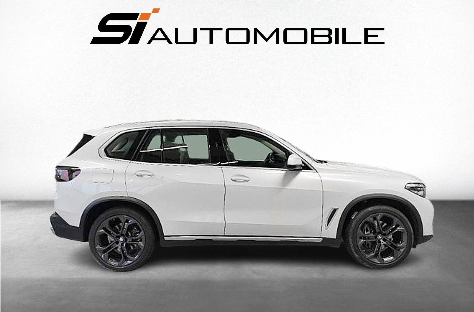 Fahrzeugabbildung BMW X5 xDr.30d xLine °UVP 109.920€°LUFTFED°360°STHZG