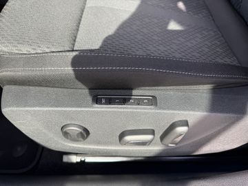 Skoda Octavia Combi Style+Led+Kamera+HeadUp+Navi+Virt.