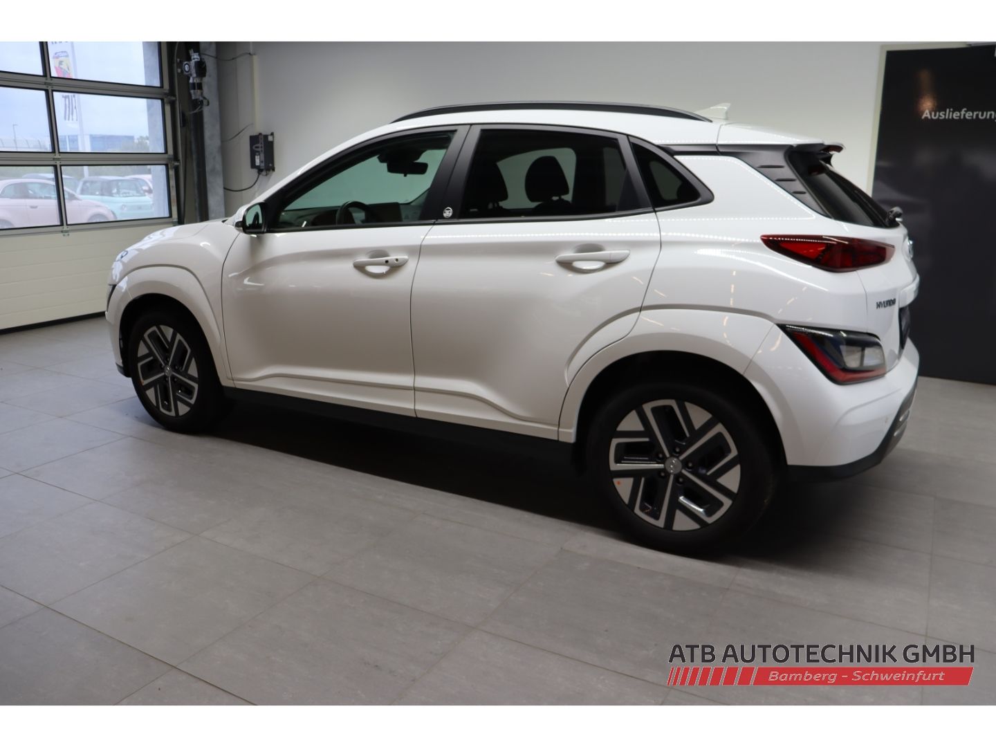Fahrzeugabbildung Hyundai KONA Elektro Edition 30+ 39,2kWh 2WD 95,6% SOH N