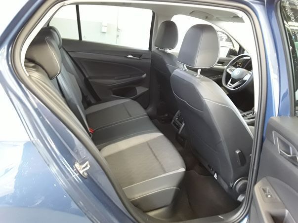 Volkswagen Golf - Bild 9