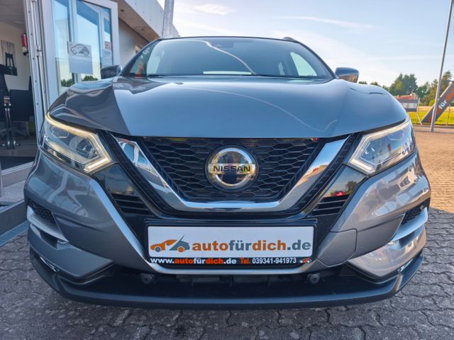 Nissan Qashqai Tekna*AHK*LED*Navi*SHZ*Kamera*PDC*