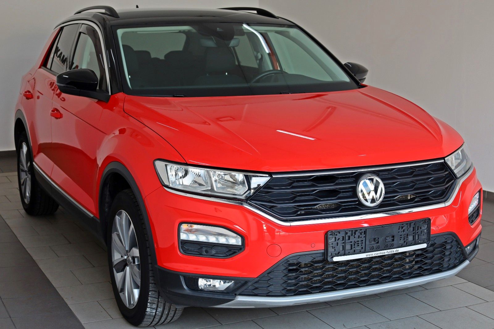 Fahrzeugabbildung Volkswagen T-Roc Style Navi,SH,PDC,ACC,AHK,SR+WR