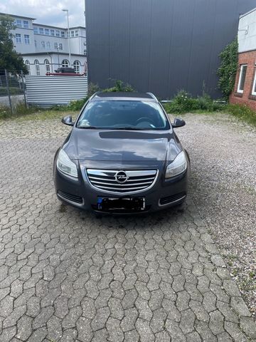 Opel insignia A 1.8 sportstourer