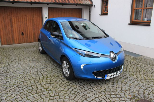 Renault ZOE Intens ZE 40 echte AHK nur noch bis 01.12.24