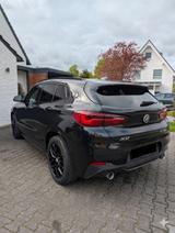 BMW X2 sDrive20i M Sport Steptronic DCT M Sport - BMW X2 in Bielefeld