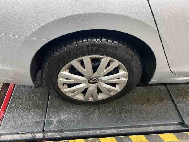 Volkswagen Golf - Bild 11