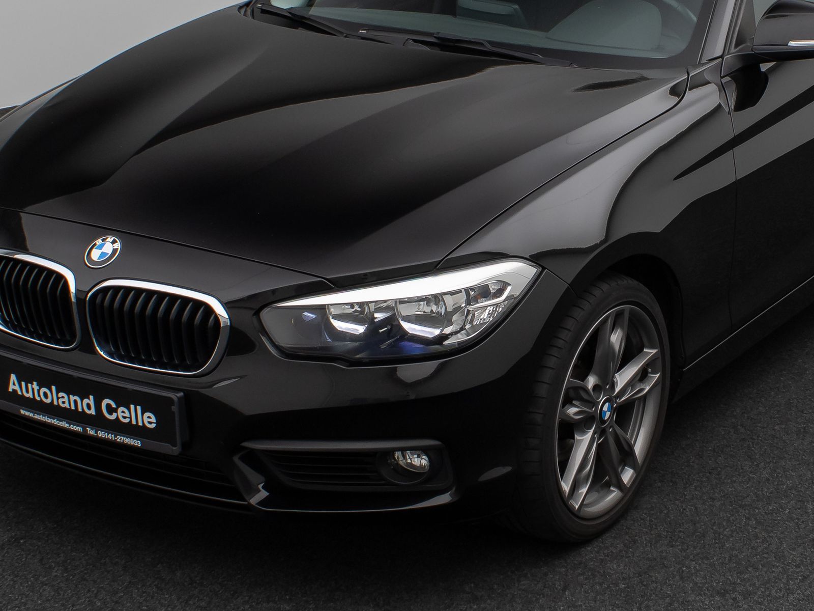 Fahrzeugabbildung BMW 118d Advantage PDChint Sitzhzg Geschwindigkeits