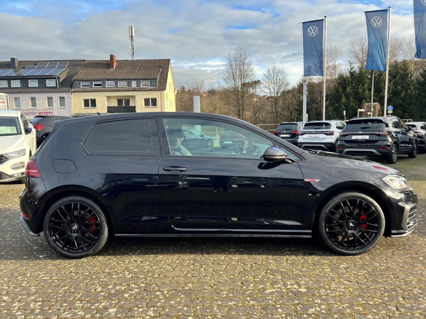 Volkswagen Golf GTI 2.0 TSI DSG LED Navi Leder Sitzheizung