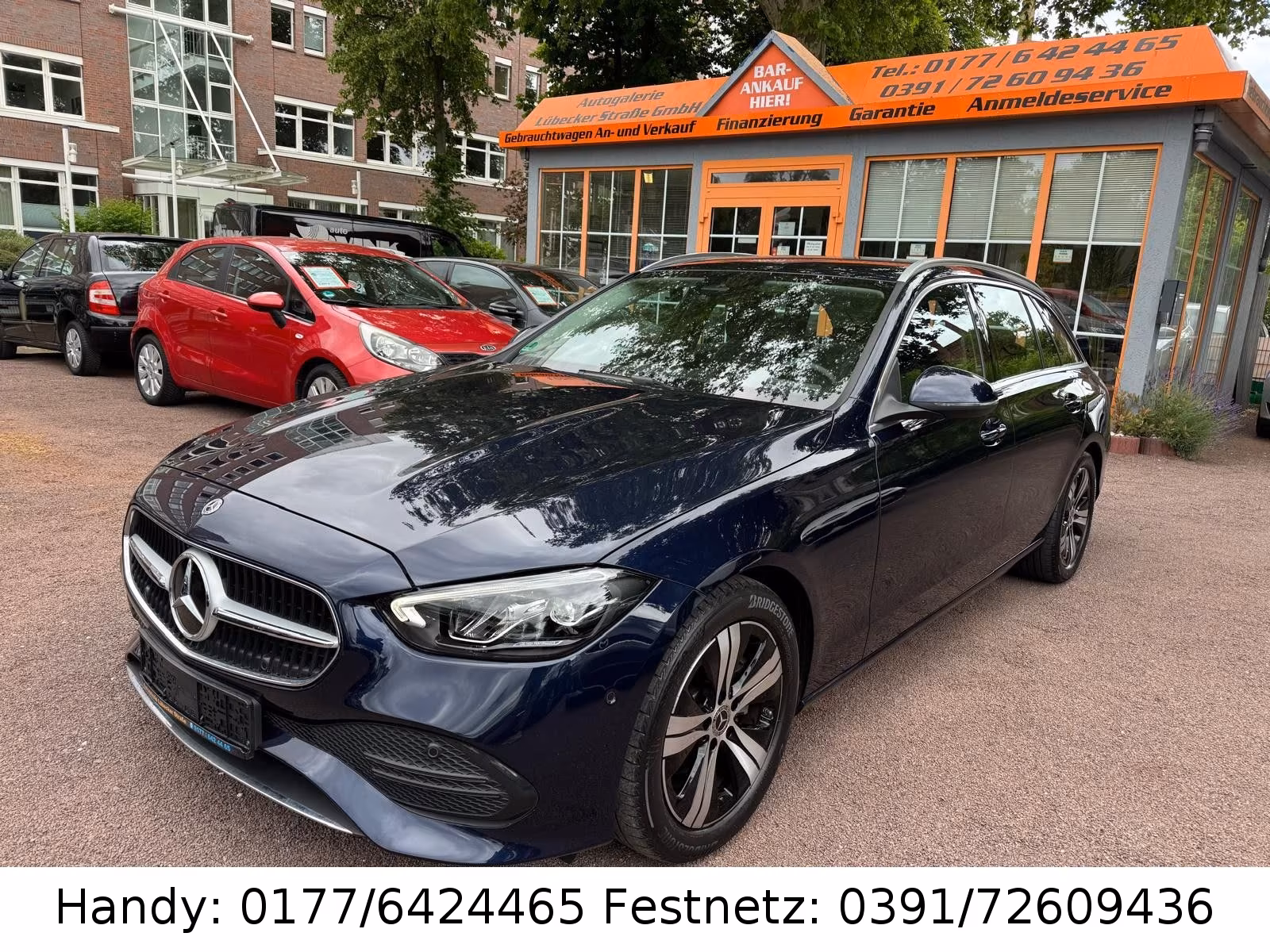 Mercedes-Benz C 180 T AUTOMATIK/LED/NAVI/KAMERA/SHZ/PDC/8xALU