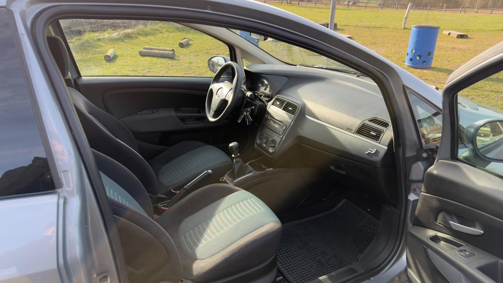Fiat Punto 1.4 8V | TÜV 2028 | Bremsen & WSS NEU
