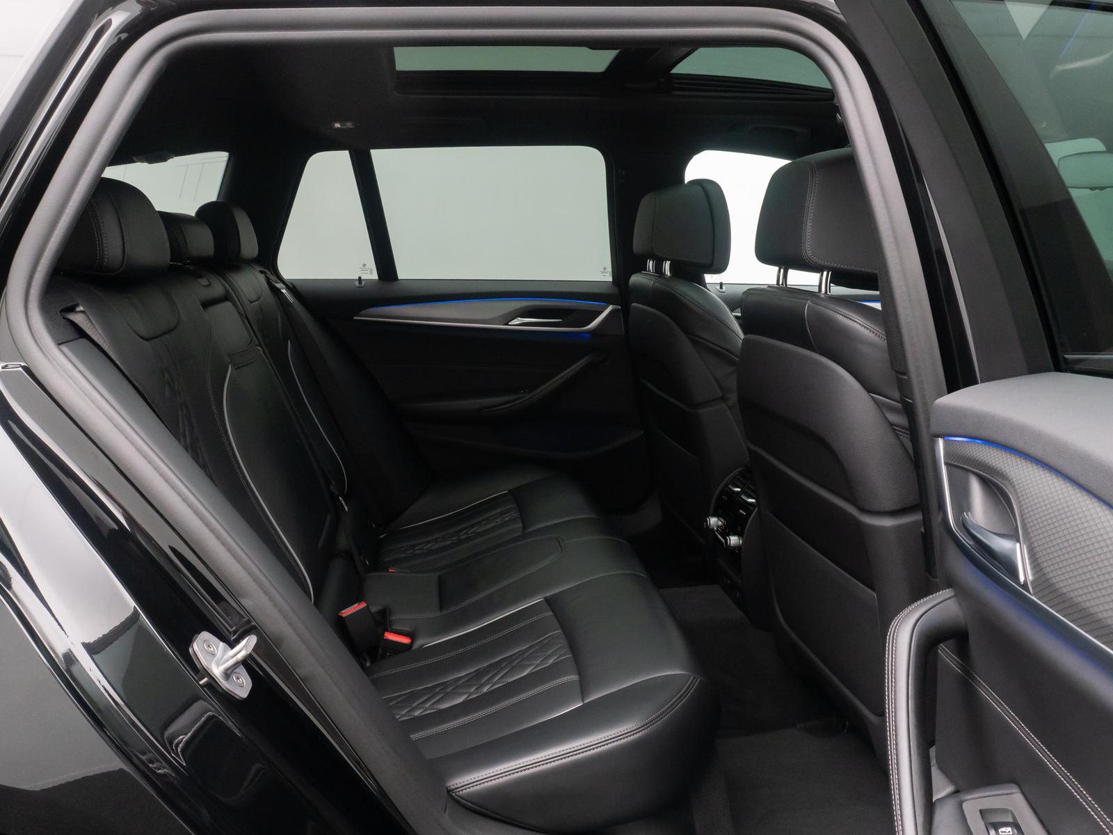 BMW 520d xD M Sport Individual 360°HUD HiFi Panorama