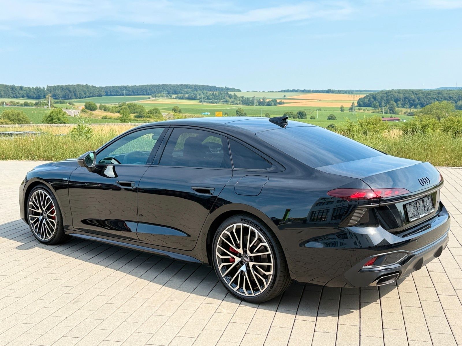 Audi A6 e-hybrid+PANO+LUFTFAHRWERK+AHK+HUD+B&O imagem 3