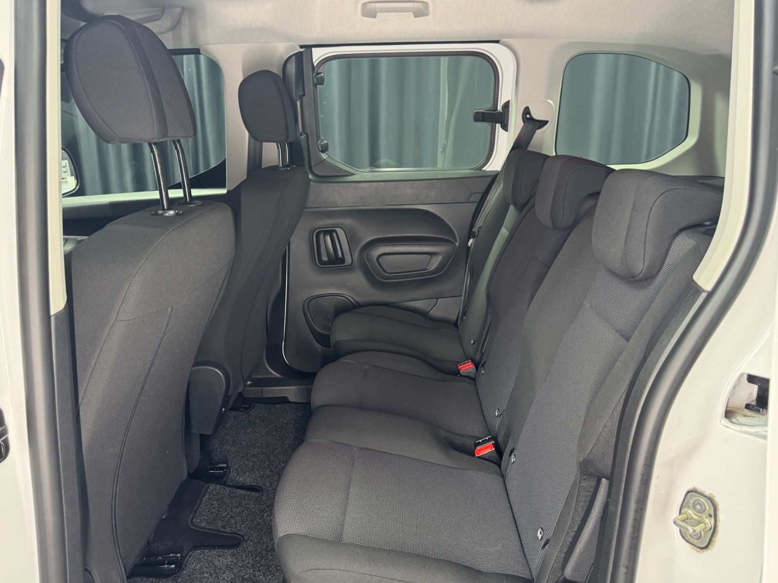 Fahrzeugabbildung Citroën Berlingo Live Pack M|NAVI|PDC|1.HAND