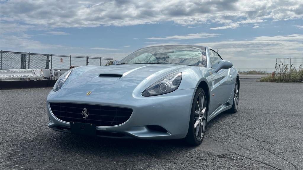 Ferrari California
