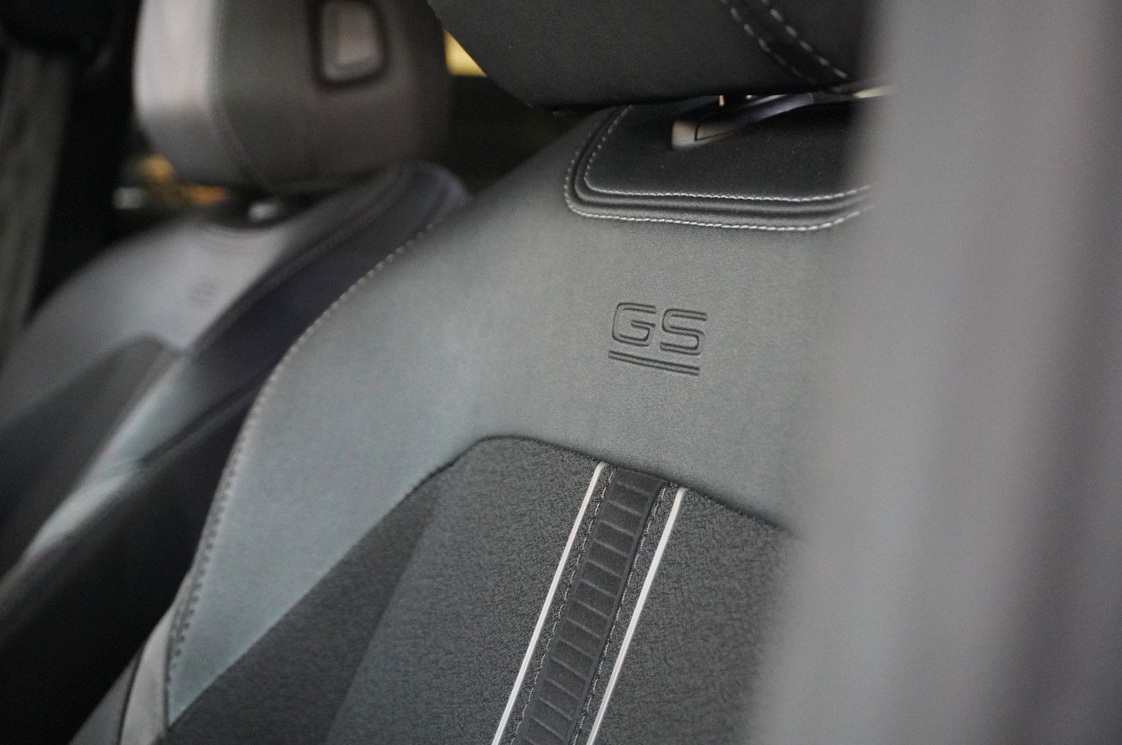 Fahrzeugabbildung Opel Astra L ST 1.2T GS LINE NAVI/LED/360°/VIRT./DAB+