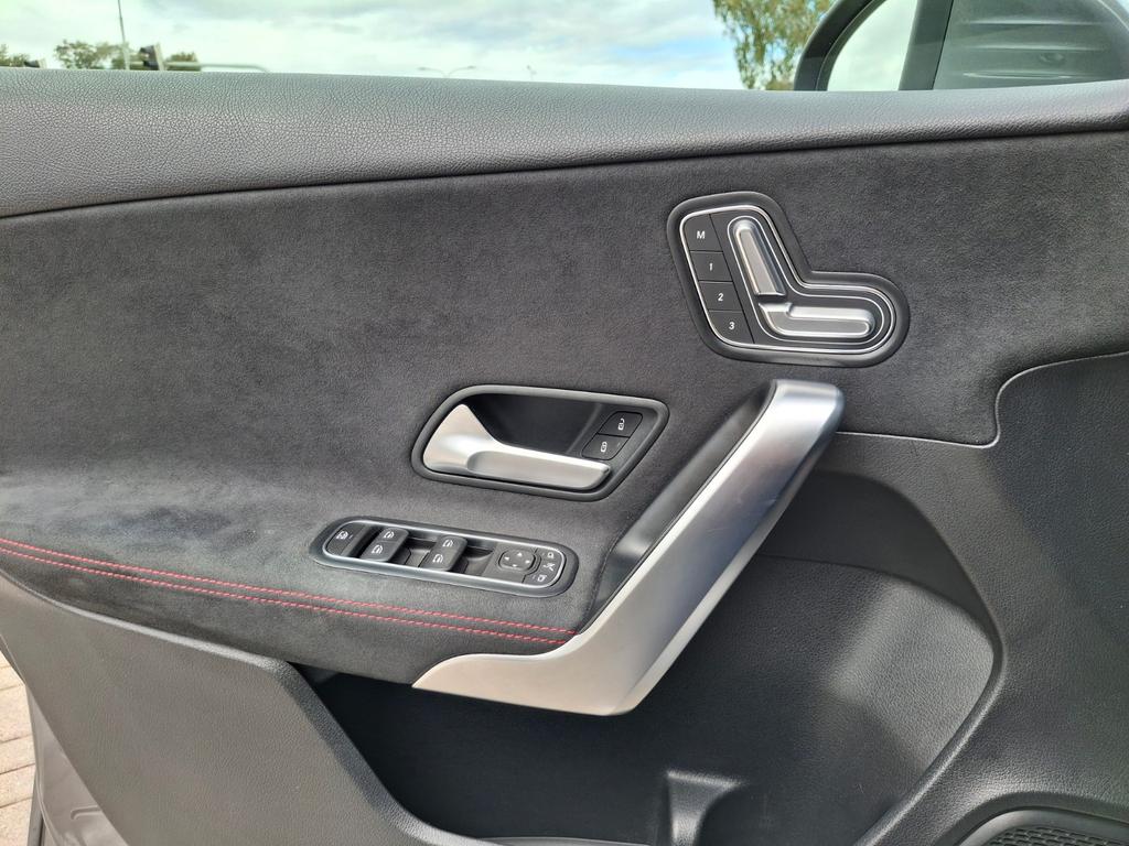 Mercedes-Benz A 35 AMG