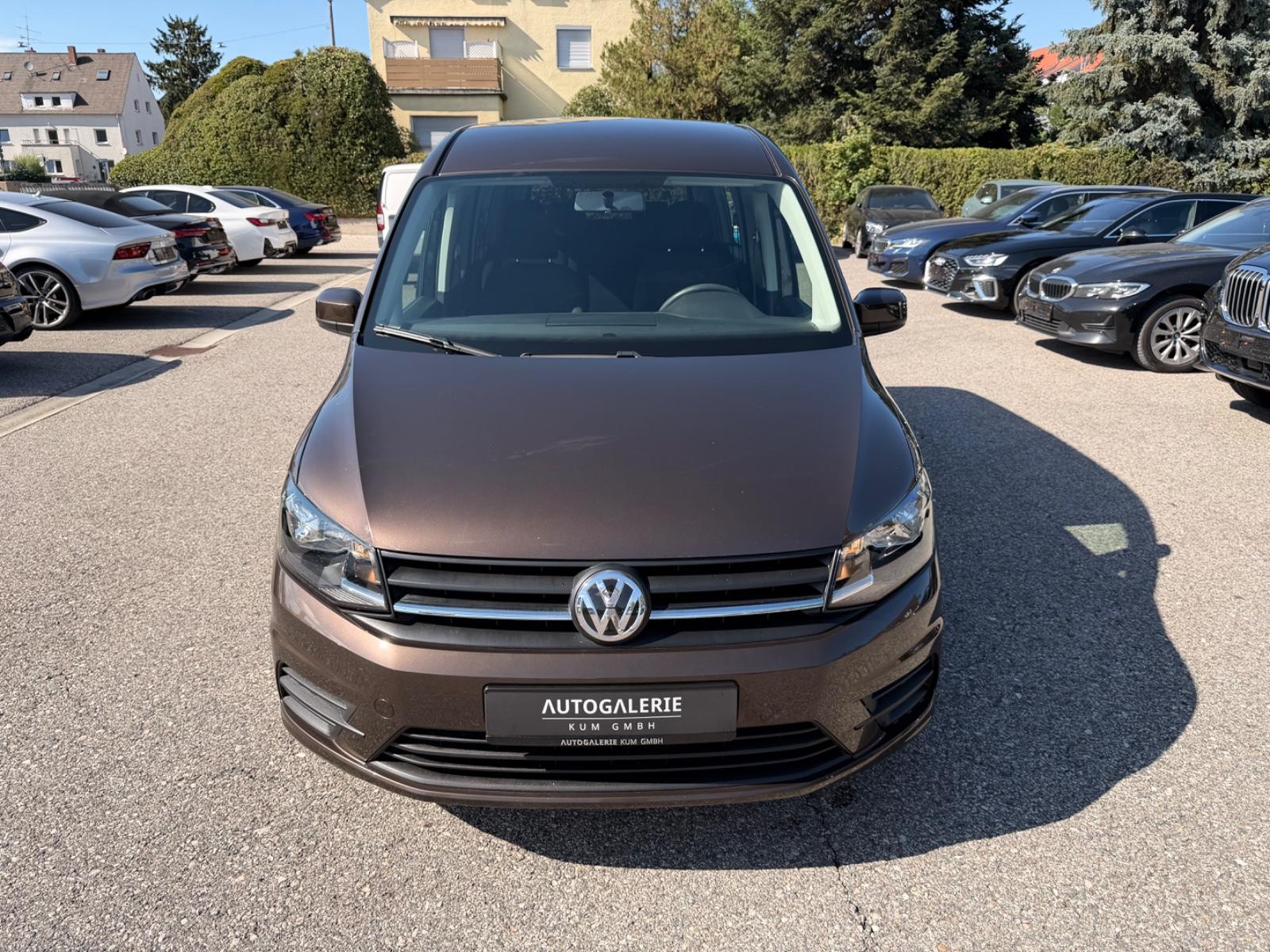 Volkswagen Caddy 2,0 TDI Aut / 7xSITZER / AHK / NAVI / STHZ