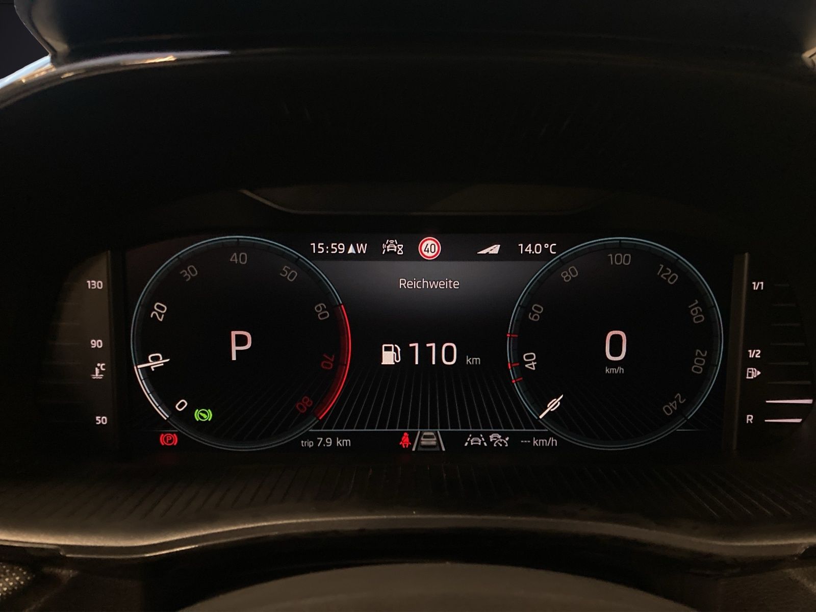 Fahrzeugabbildung SKODA Fabia Balance 1.0 TSI DSG 3 J ASG ACC PDC Climat