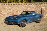 Corvette C2 Sting Ray Blue on Blue - "Nassau Blue Metalli - Corvette C2: Sportwagen