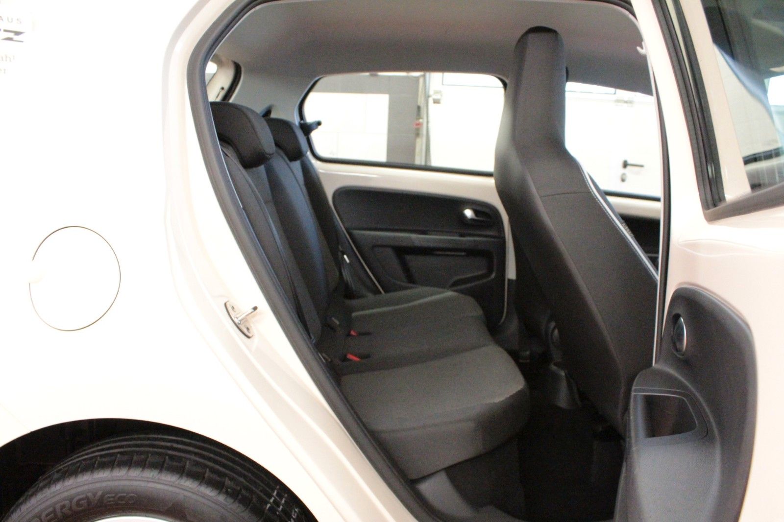 Fahrzeugabbildung SEAT Mii 1.0 Chic   5 türig  *Sitzheizung