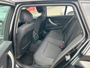BMW 330 - 12