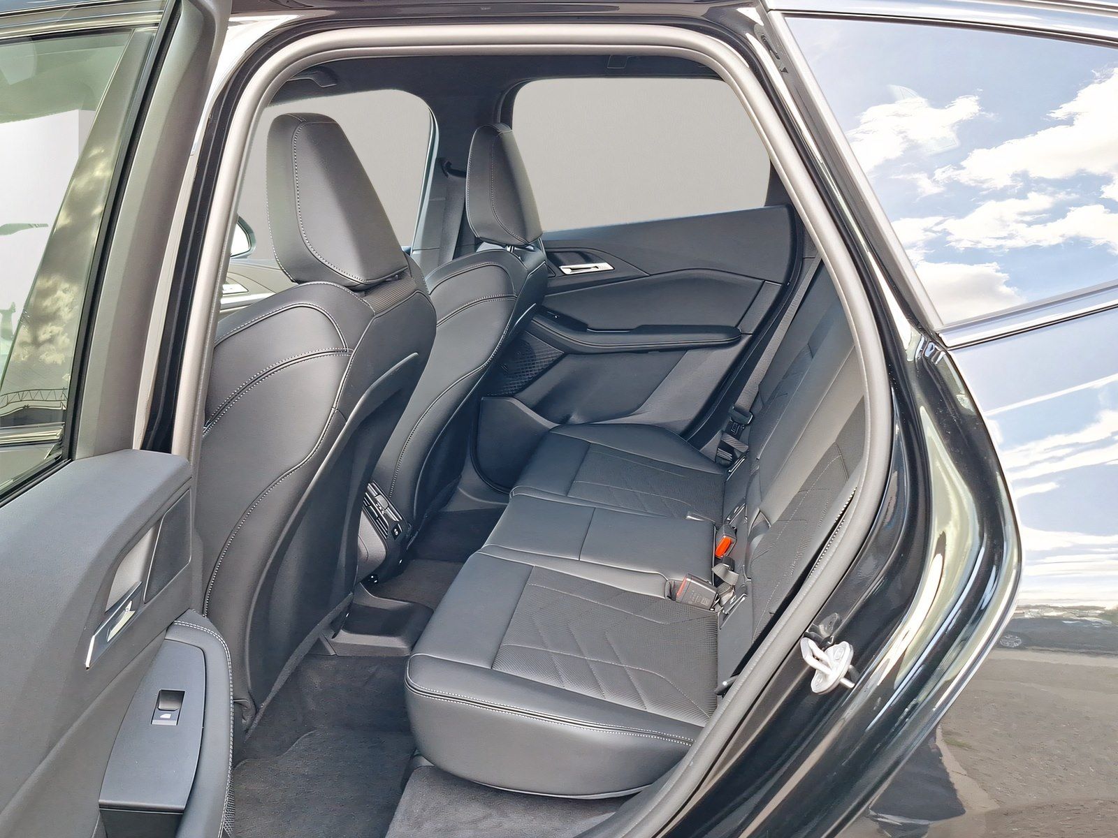 BMW 220 Active Tourer - Bild 6