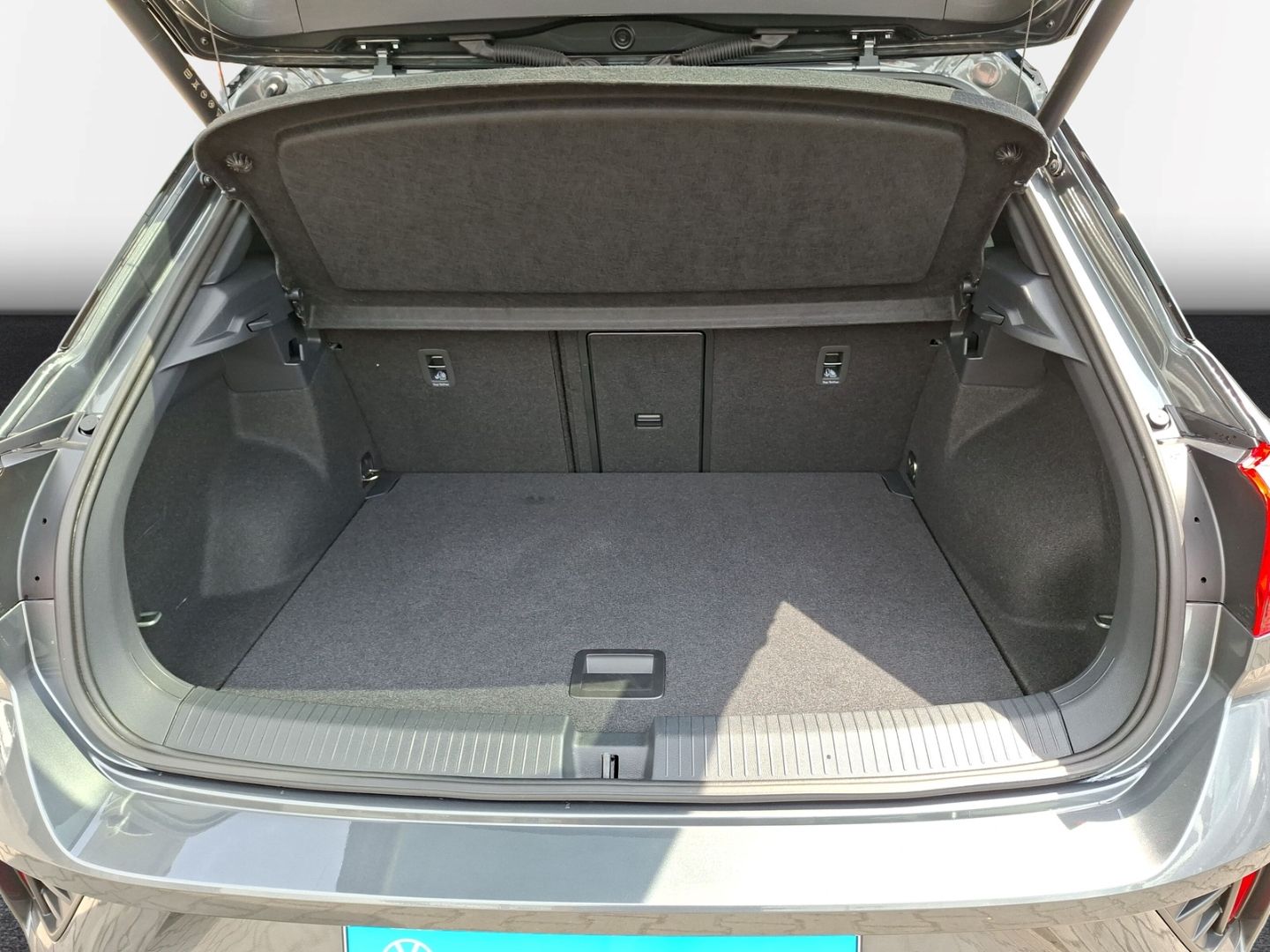 T-Roc 1.5 TSI R-Line Black Style *Pano*Easy Open