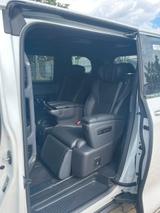 Lexus LM 350h AWD Executive 6+1 Sitzer - Lexus LM mit Panoramadach