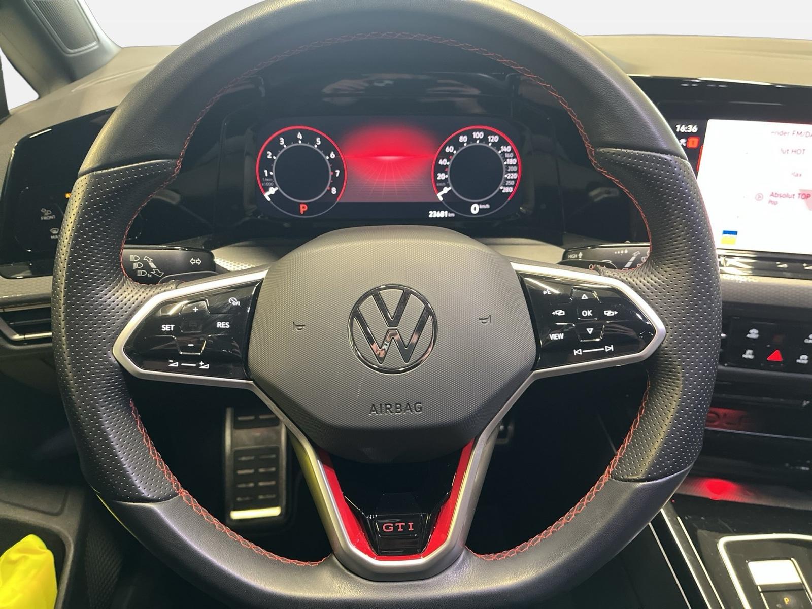 Volkswagen Golf VIII GTI 2.0 TSI DSG AUT LED LM PDC SportS., миниатюра 16