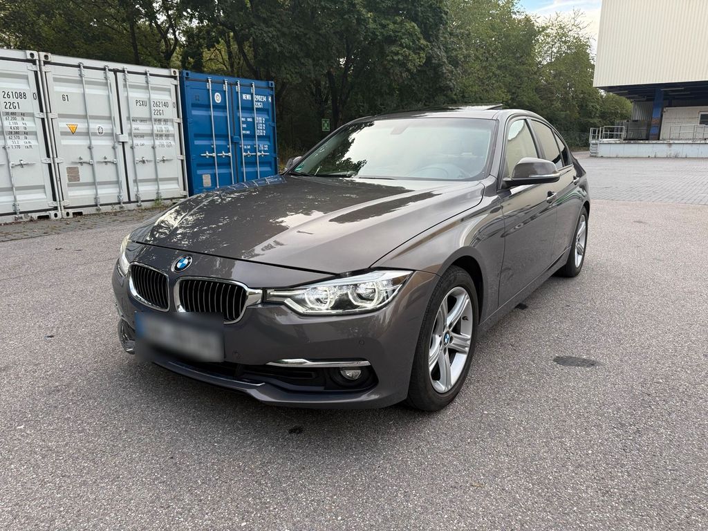 Image of BMW 320