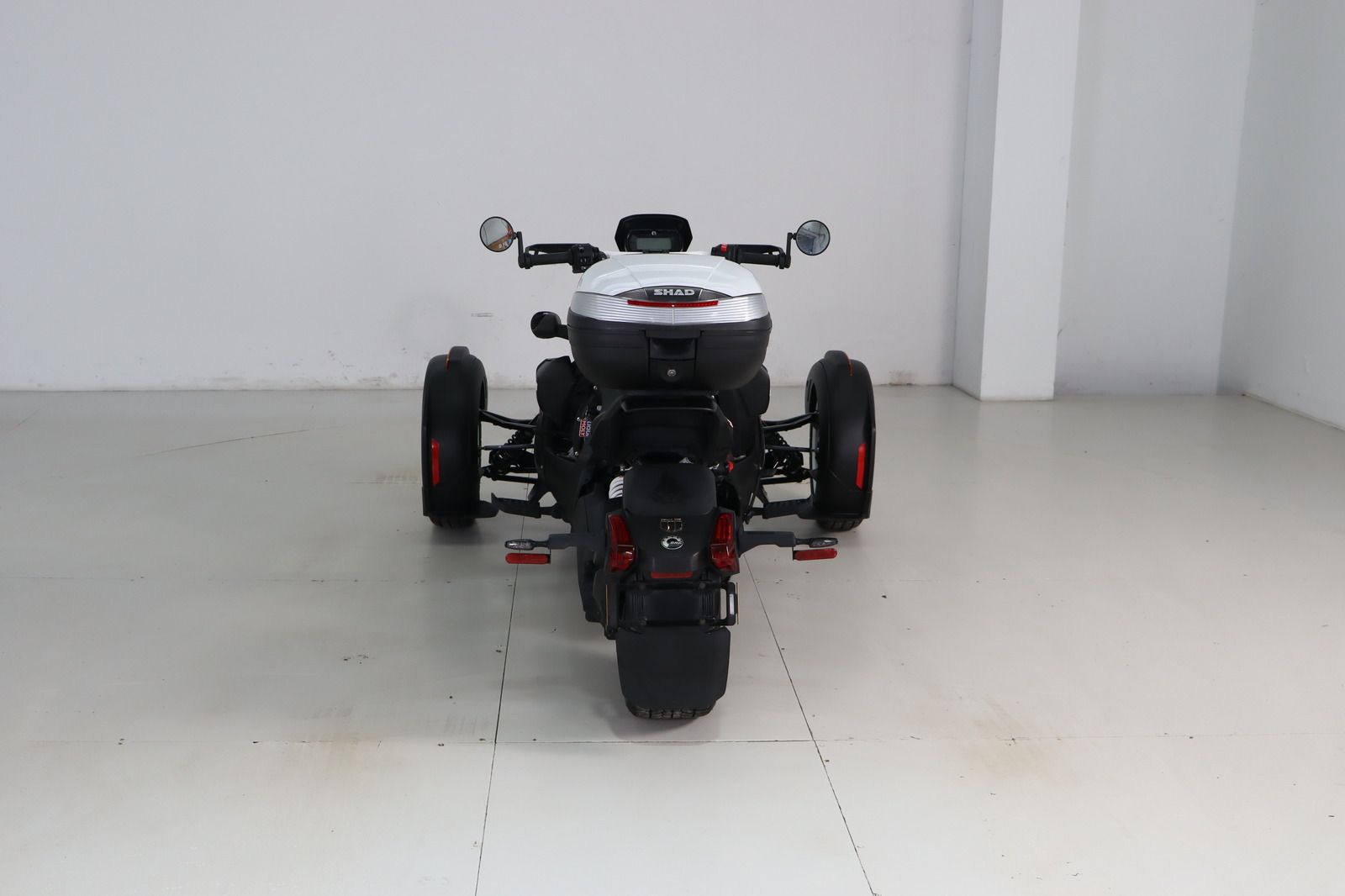 Fahrzeugabbildung Can-Am Ryker 900 Rallye * Top-Case * 1. Hand