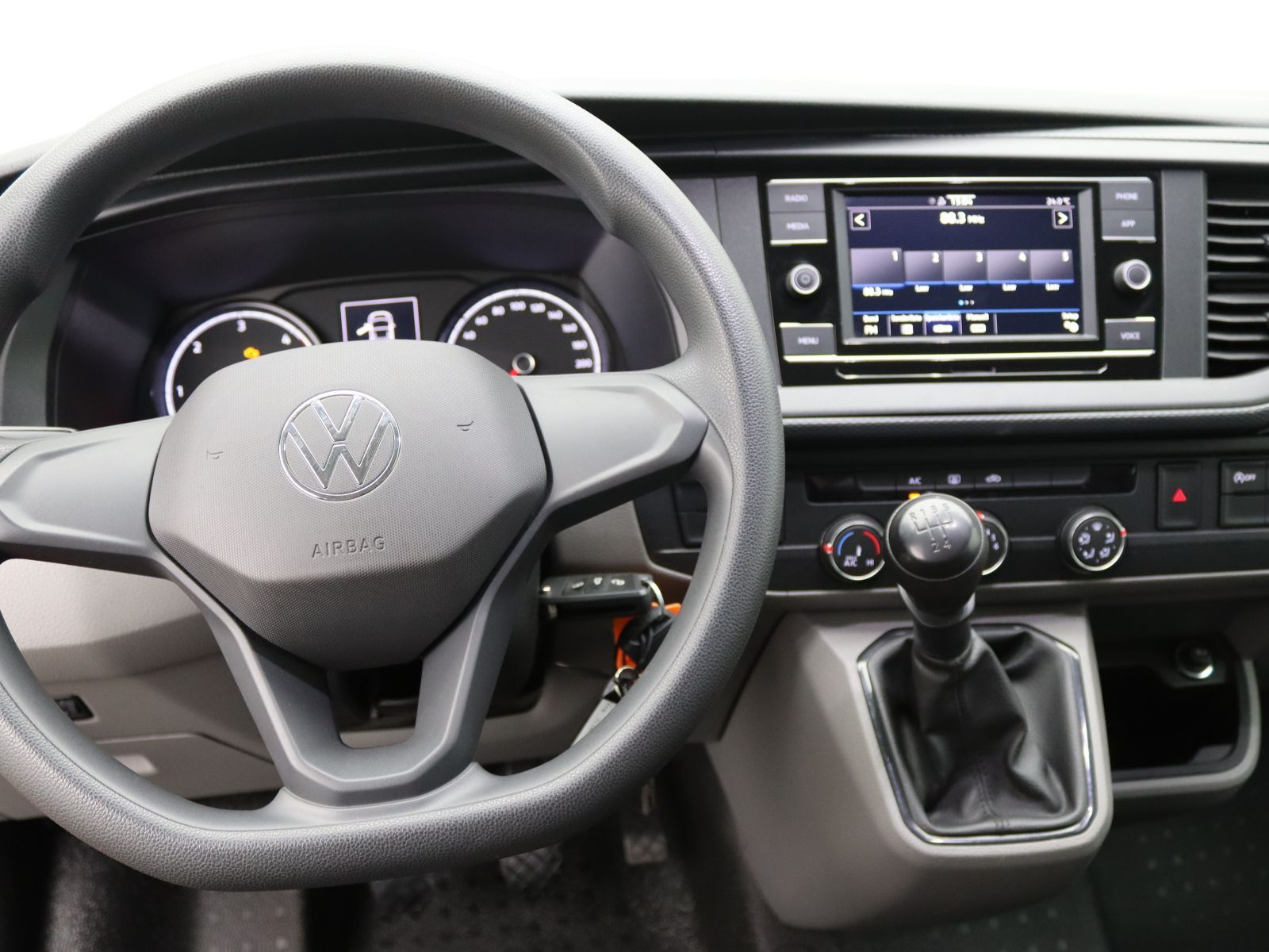 Volkswagen T6 Kombi - Bild 18