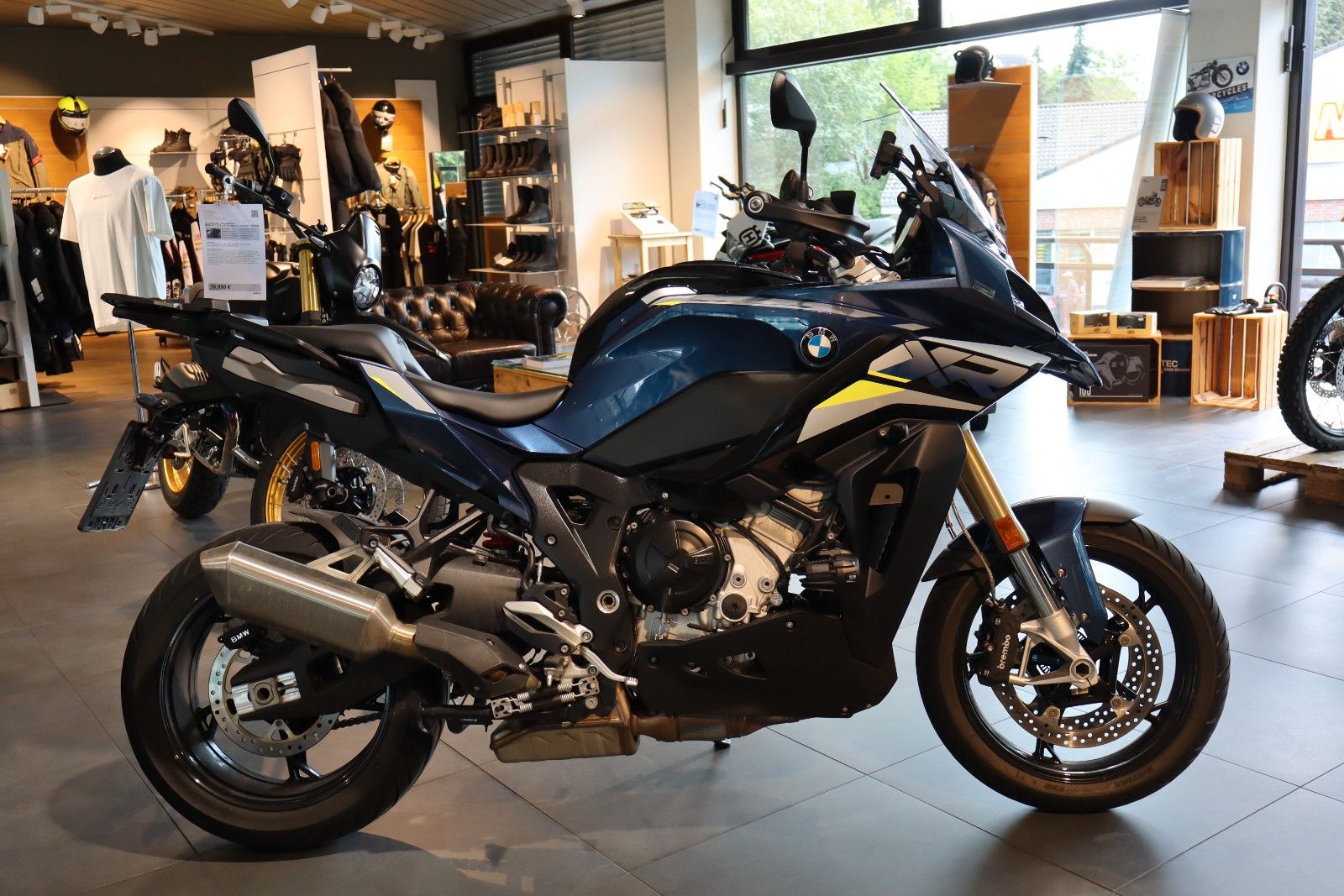 Fahrzeugabbildung BMW S 1000 XR Style Sport