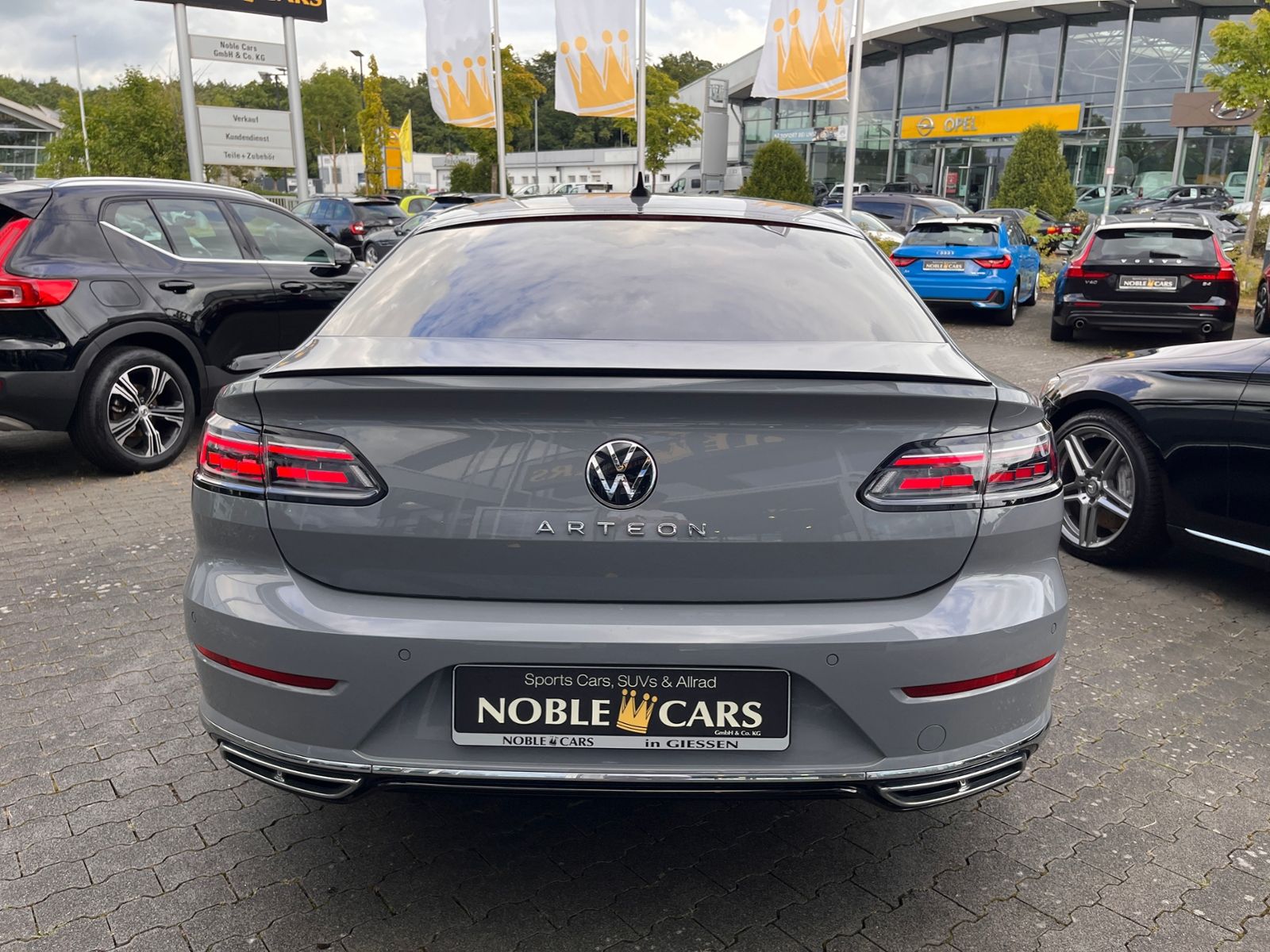 Fahrzeugabbildung Volkswagen Arteon R-Line 360° SHZ LED NAVI