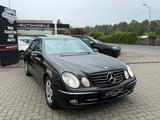 Mercedes-Benz E 320 Avantgarde XENON-MEMORY-LUFT-GLASDACH-SHZG - Mercedes-Benz E 320 aus 2005