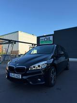 BMW 220d Active Tourer 220d  Sport Line  - BMW 220 Active Tourer in Berlin