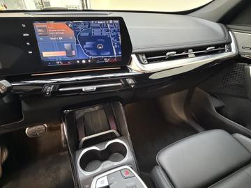2026 BMW IX1 照片 9