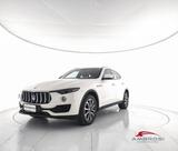 Maserati MASERATI Levante Levante V6 Diesel 275 CV AWD - weiße Maserati Levante