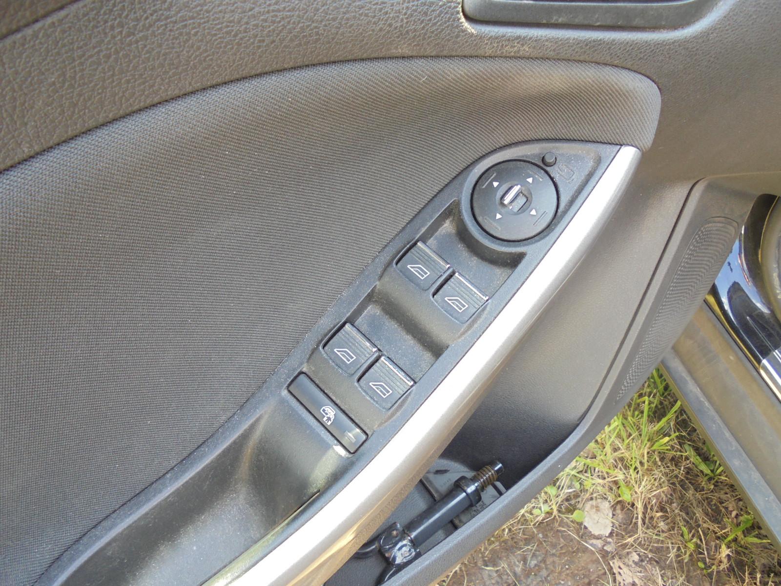 Ford Focus 2013 — photo 8