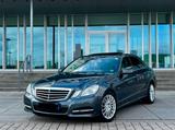Mercedes-Benz Mercedes Benz e250 CDI Avantgarde, Schiebe... - Mercedes-Benz E 250 in Bochum