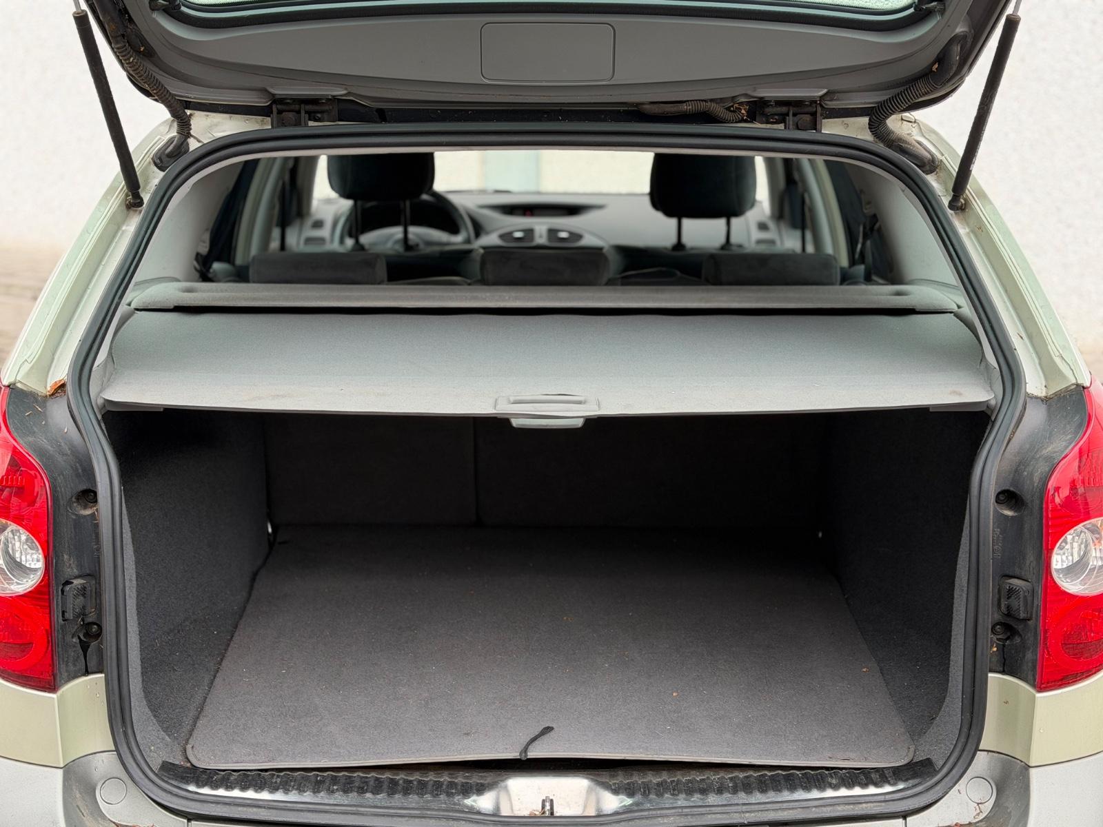Renault Laguna 2004 — photo 6