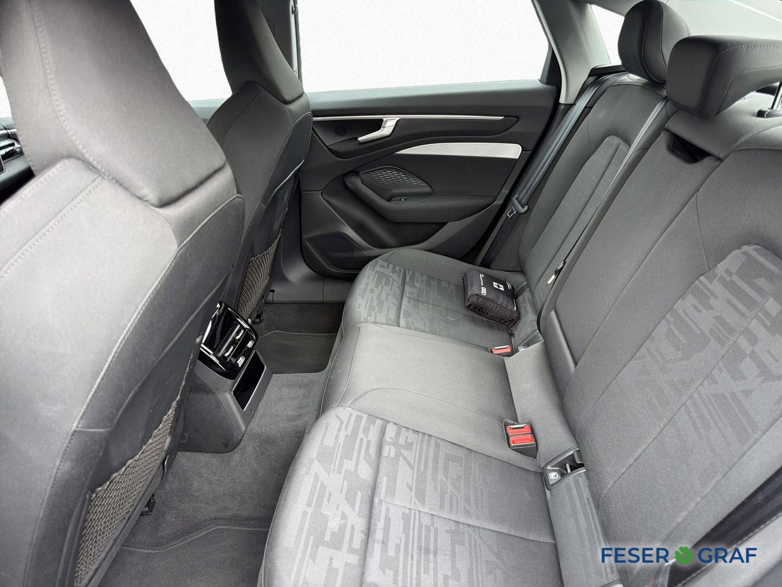 Audi A6 - Bild 13
