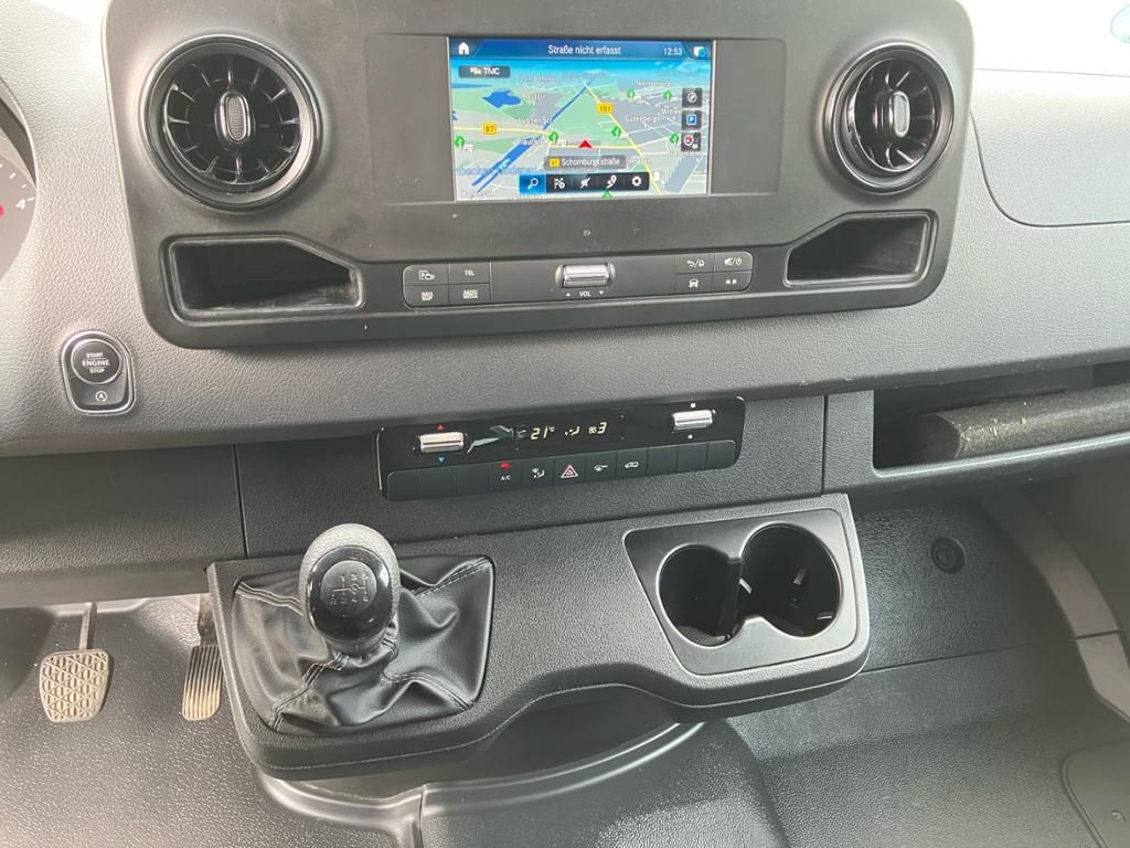 Fahrzeugabbildung Mercedes-Benz Sprinter 317 CDI KA Navi*LED*AHK