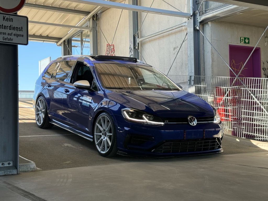 Image of Volkswagen Golf
