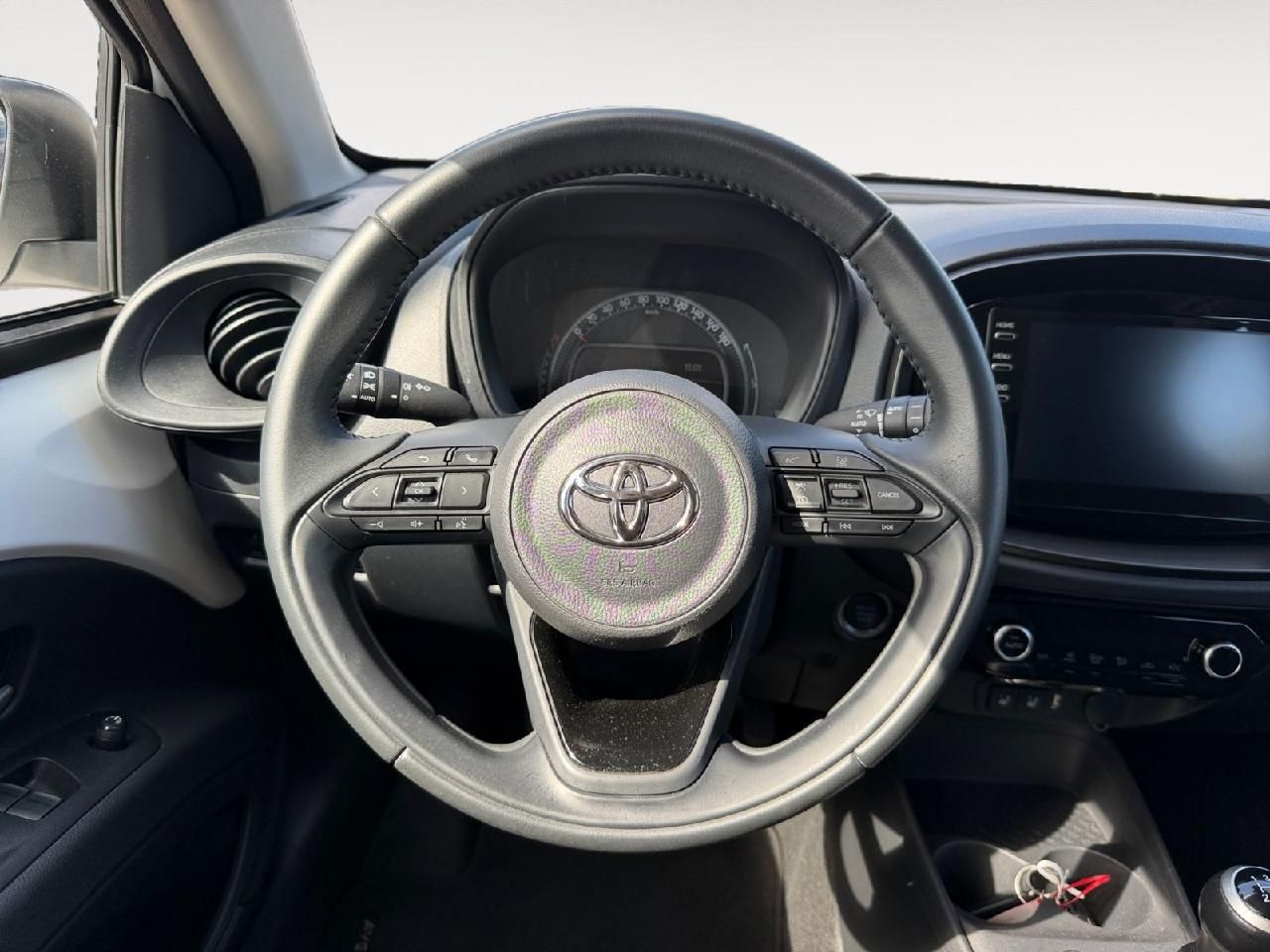 Fahrzeugabbildung Toyota Aygo X Play