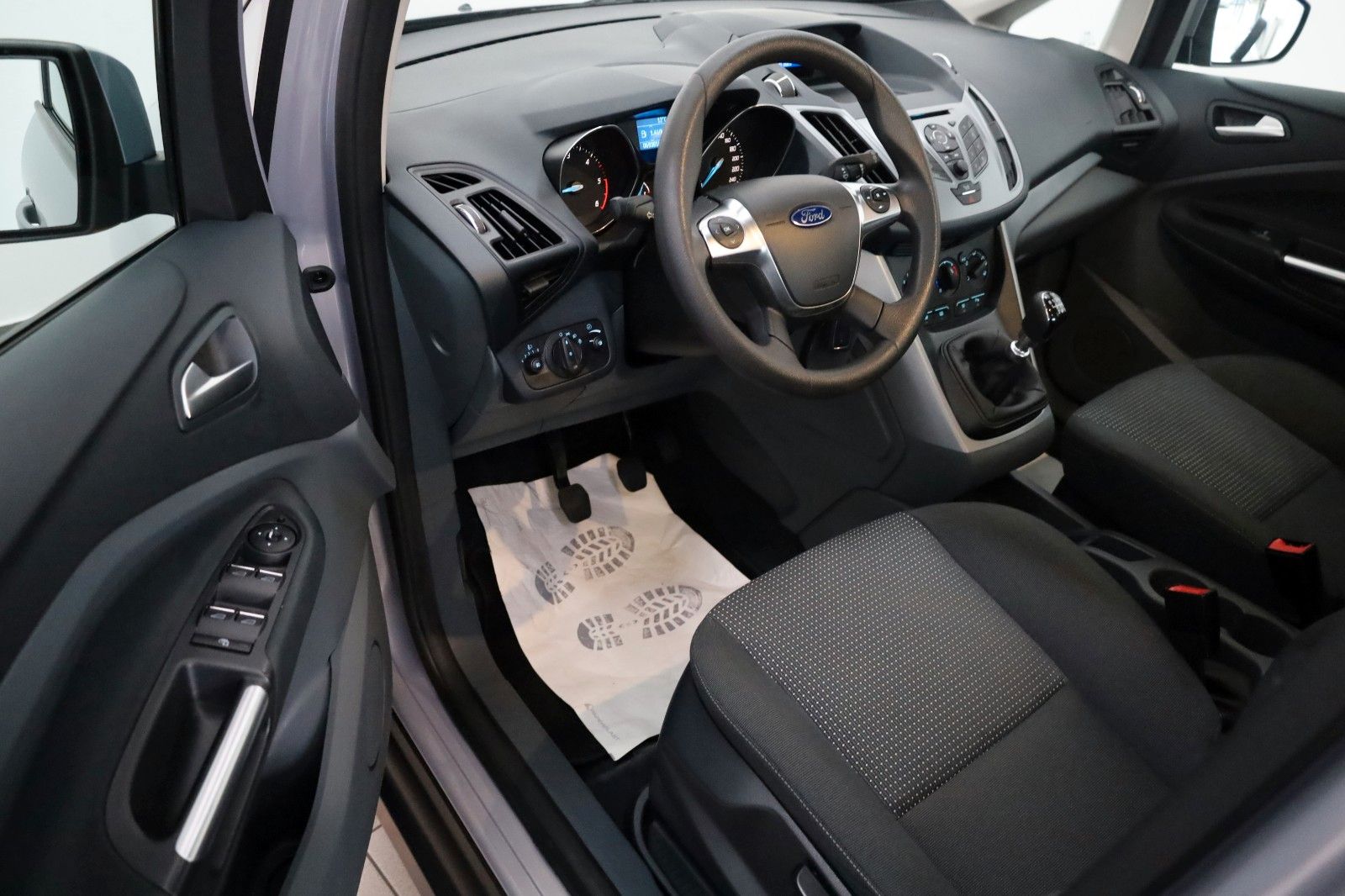 Fahrzeugabbildung Ford Grand C-MAX Trend SH,PDC,Park-Assistent