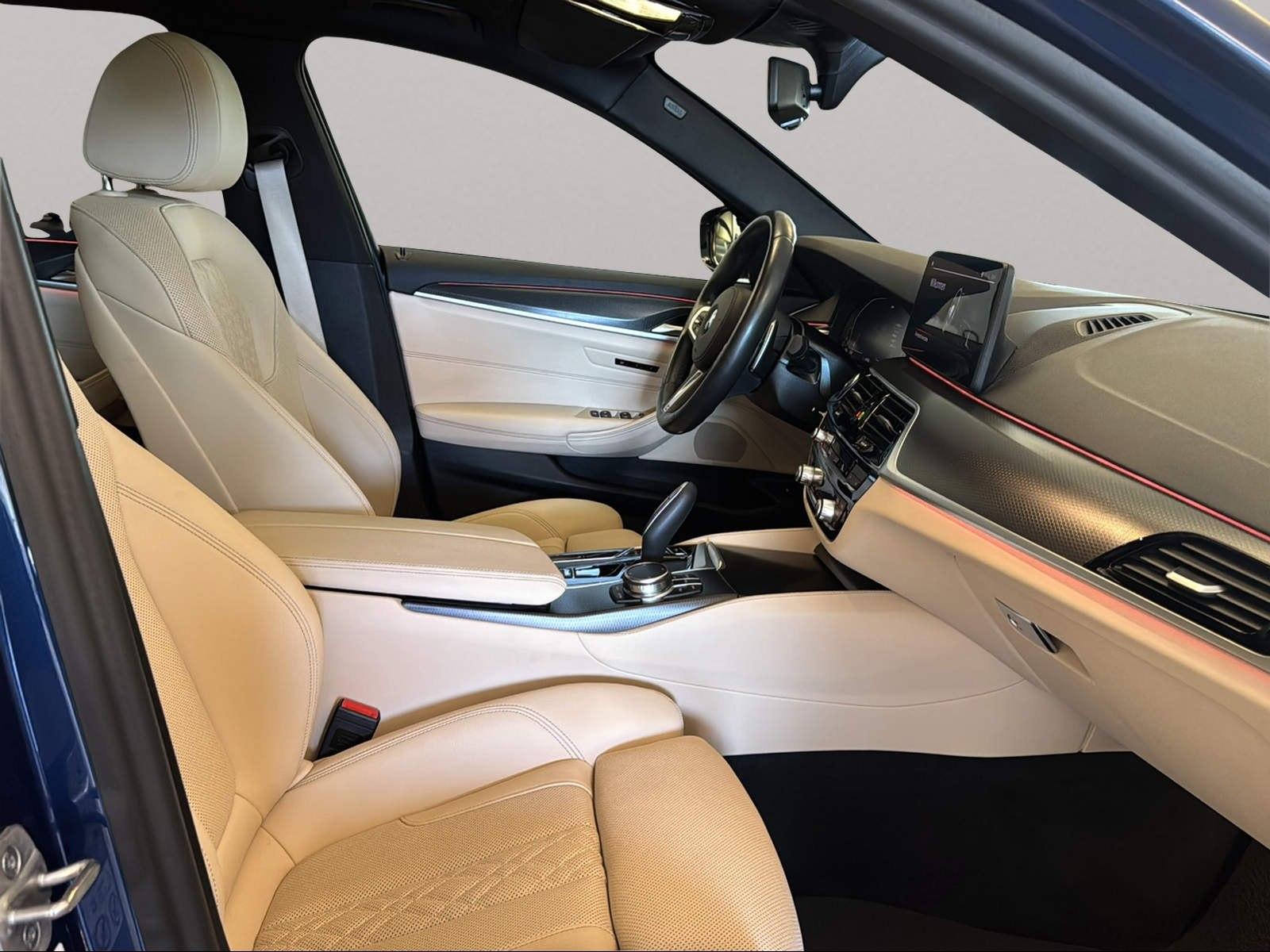 BMW 530d Touring M Sport LiveCockpitProf Head-Up