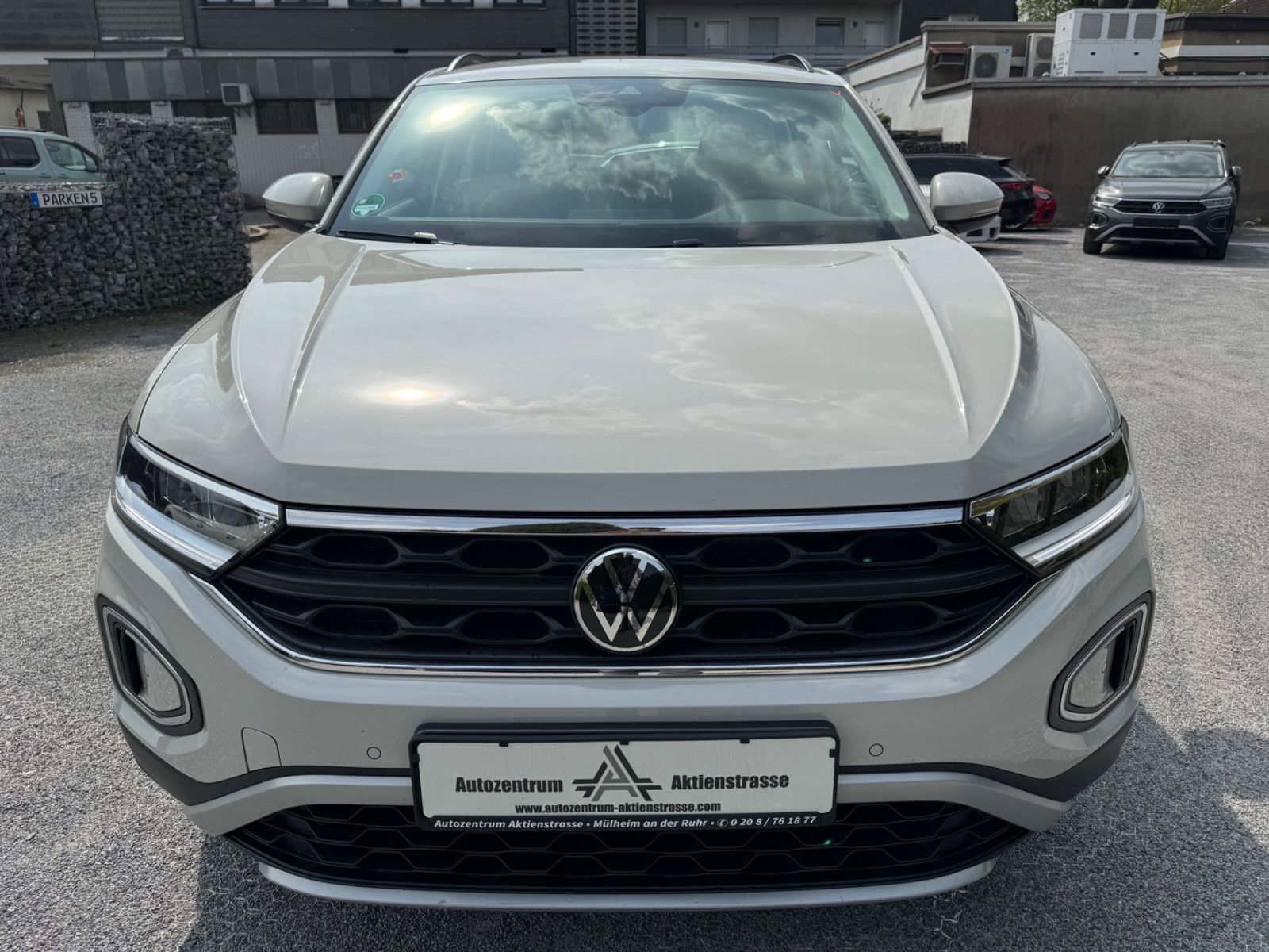 Volkswagen T-Roc Life App-Connect PDC LM Sitzh. LED 1.Hand foto 1