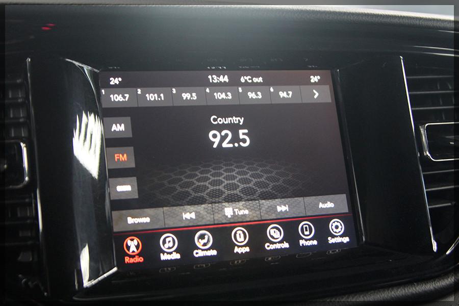 Dodge Durango 3.6 SXT 7 SITZER AHK / CAM / PDC