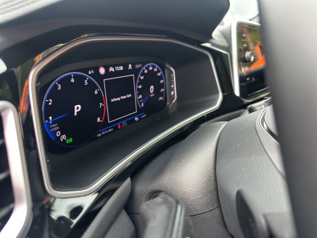 T-Roc 1.5 TSI R-Line DSG AHZV LED Matrix Beats A